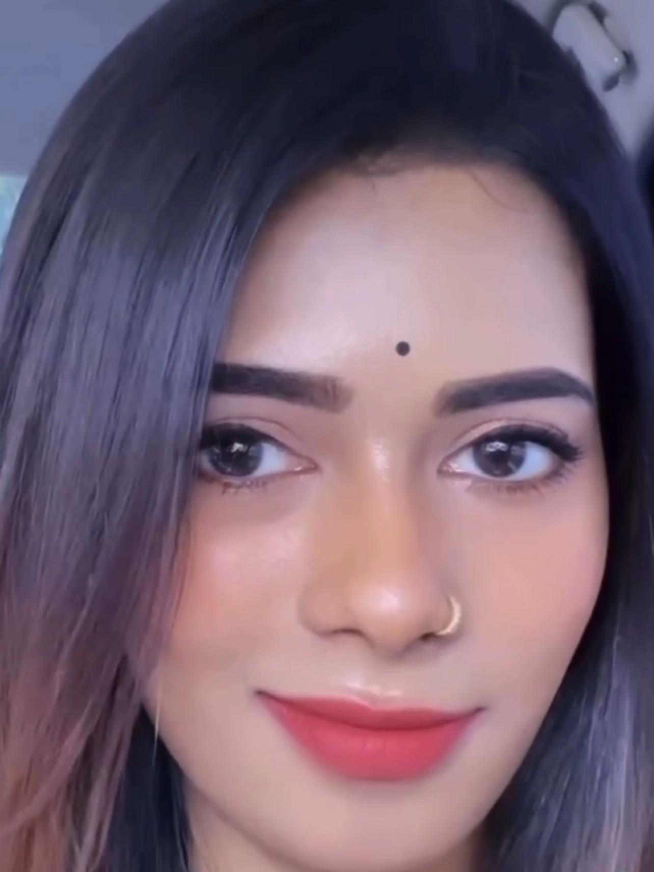 @SHALiNi