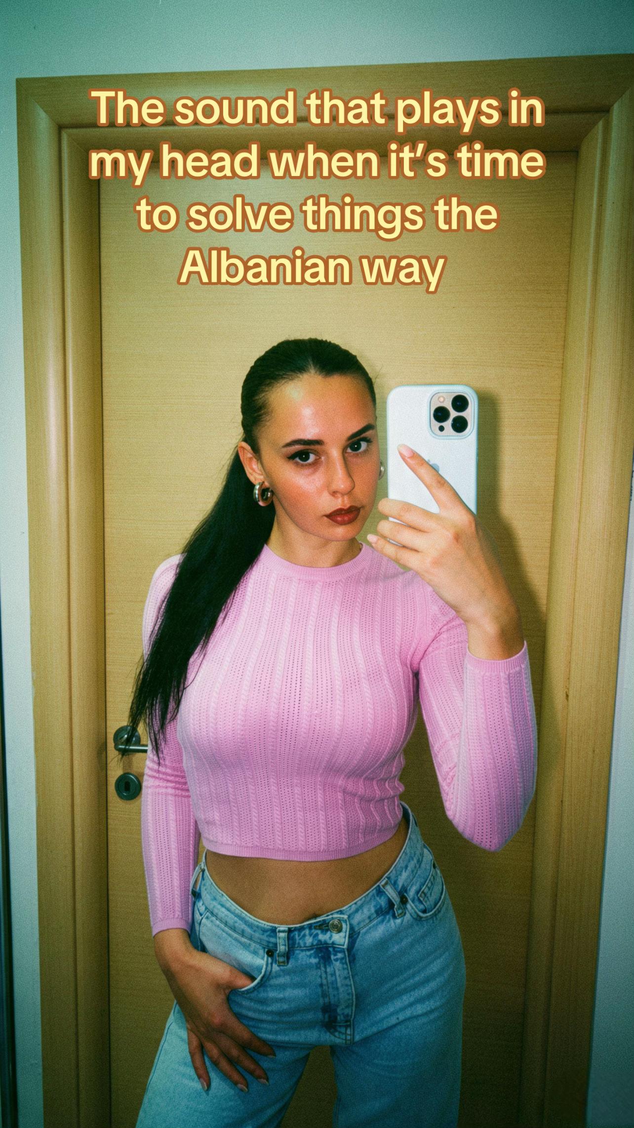 @Adelina Çullhaj
