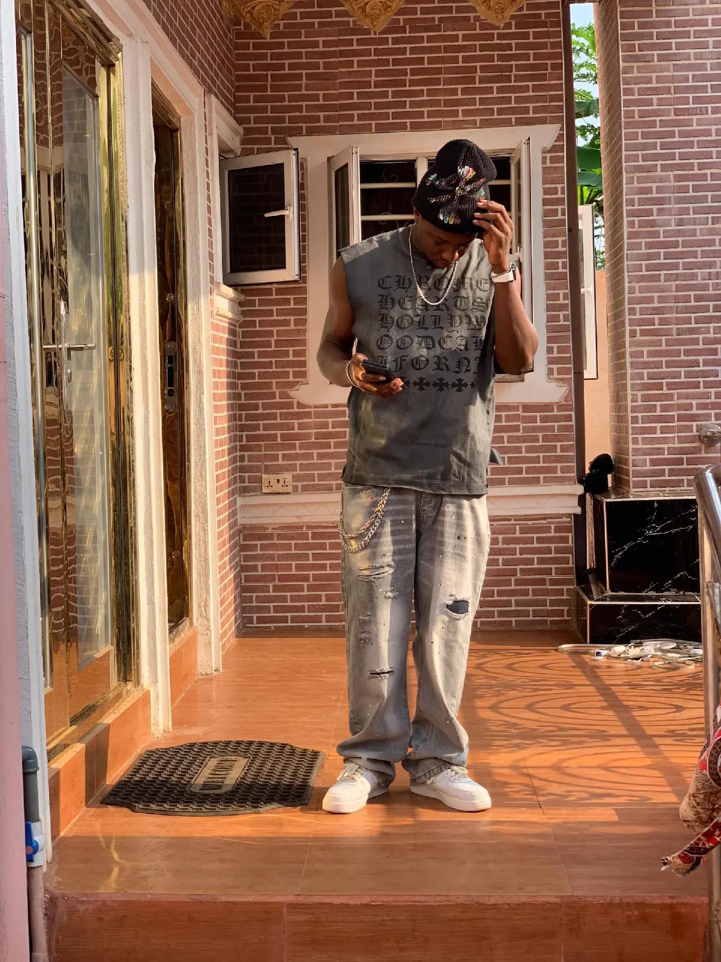 @iAmEnormous 🧌
