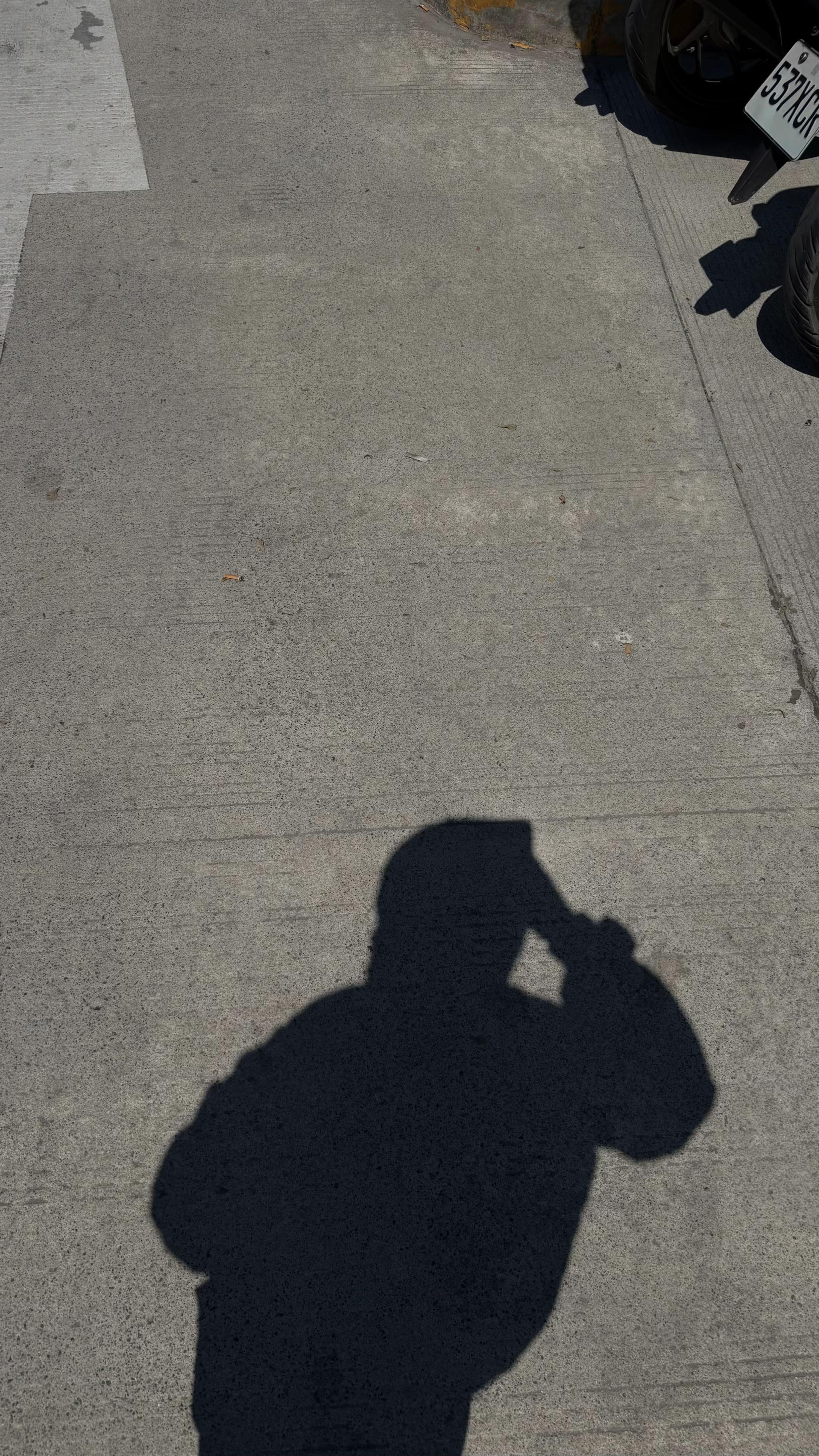 @⃟