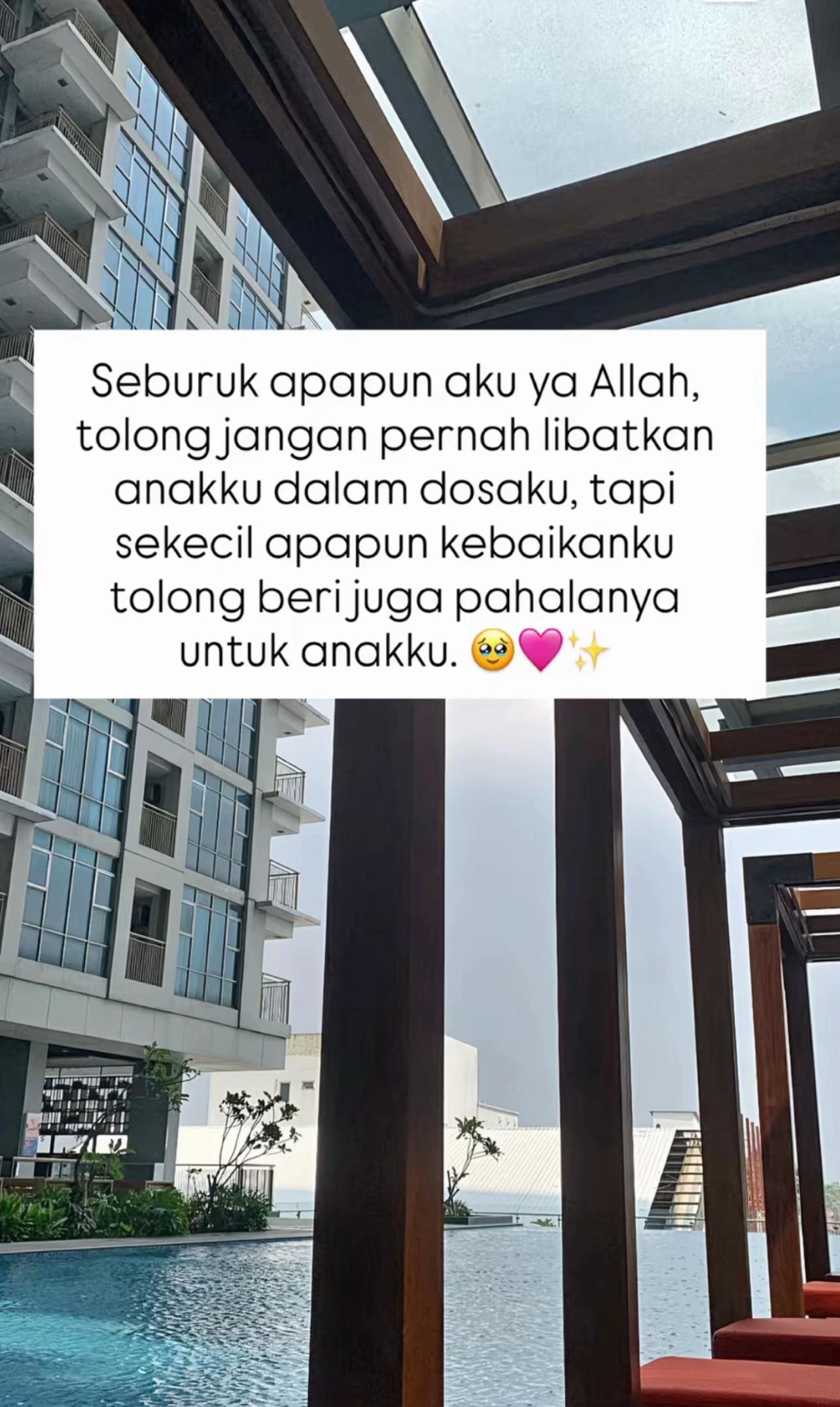@Nazia Marwiana