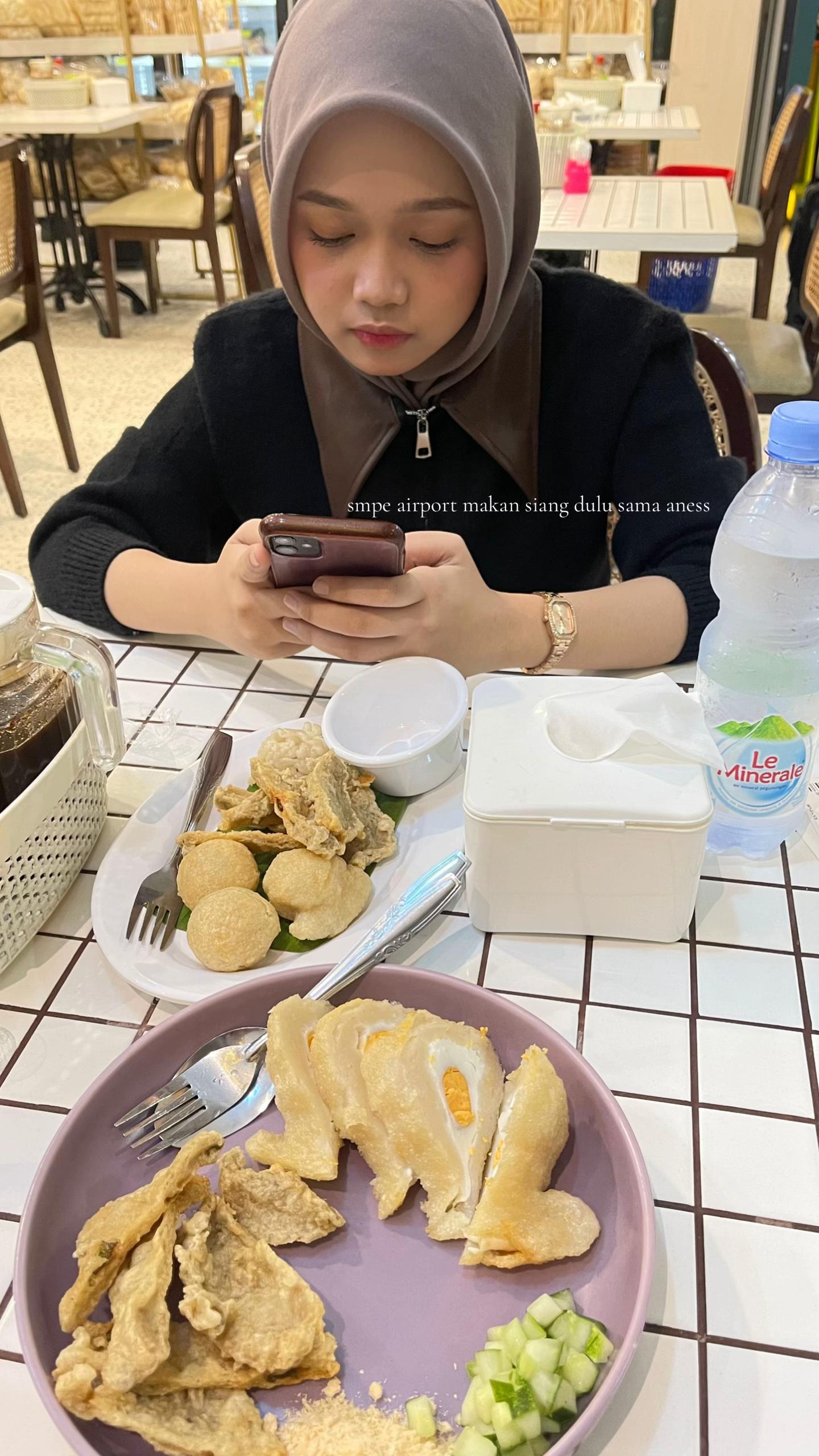 @zahrafayzaa