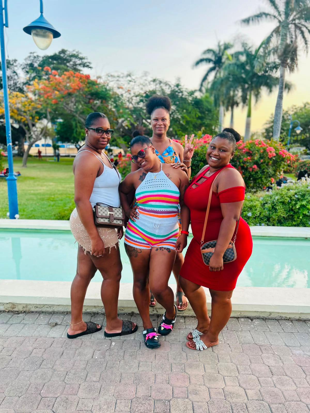 @Tia🥰