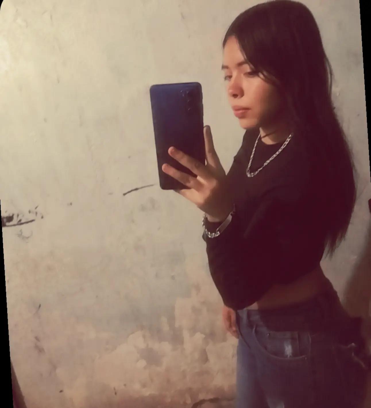 @Emely_Oficial🌸