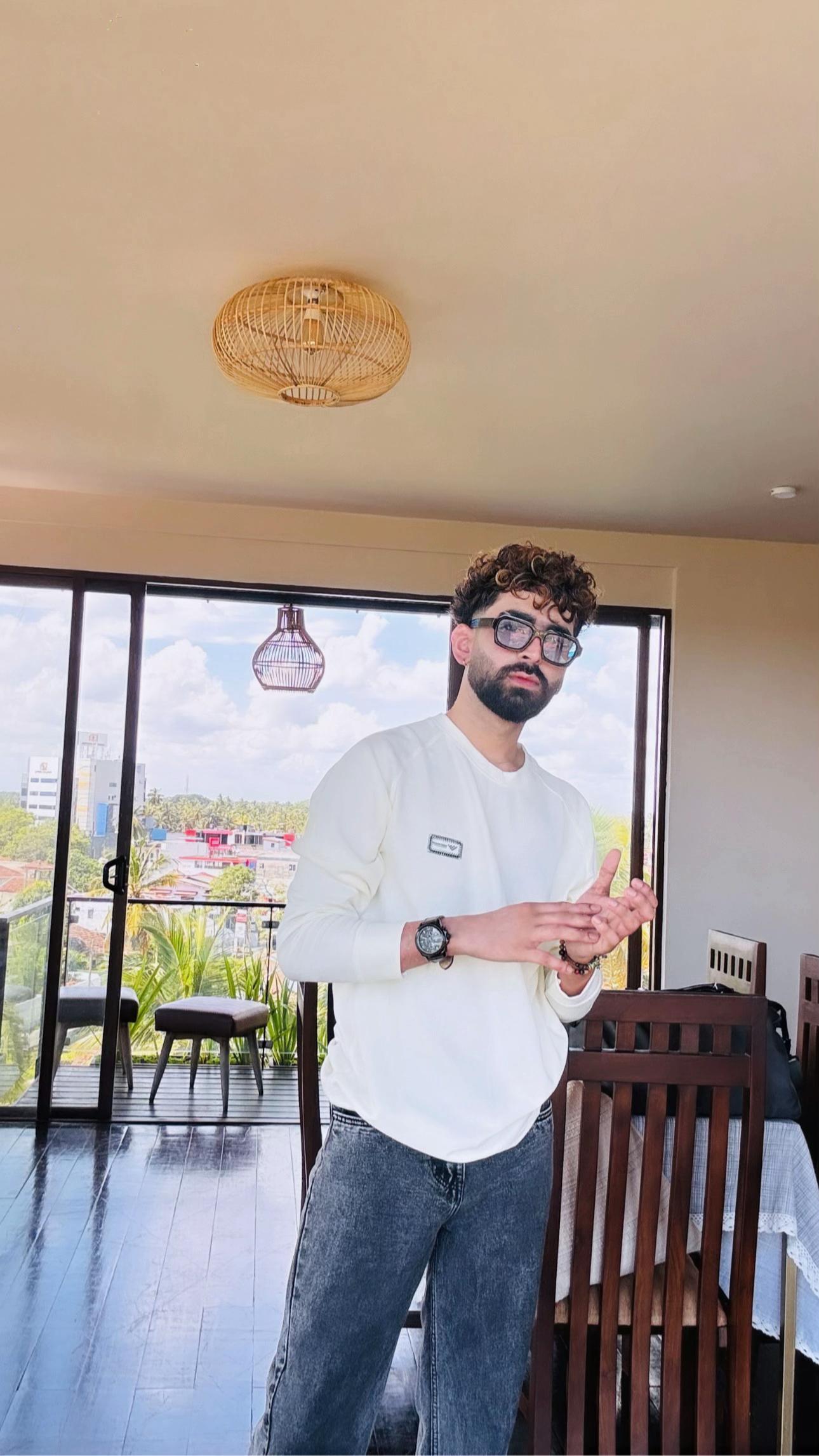 @Thilan prasanna🇱🇰/🇮🇹