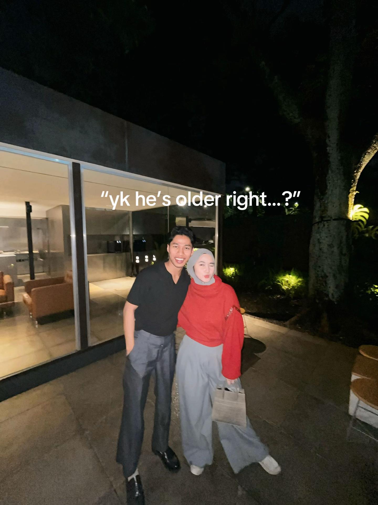 @<3