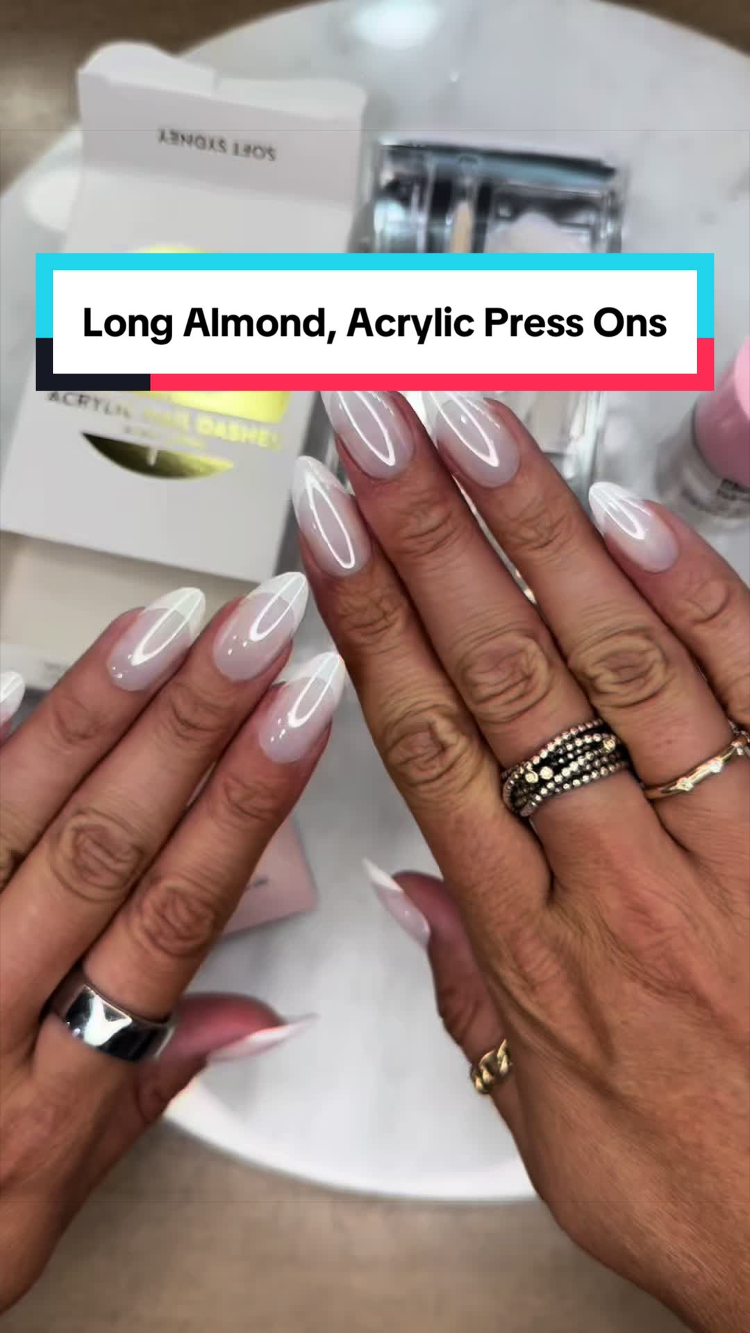 @Karli-your press on nail tech