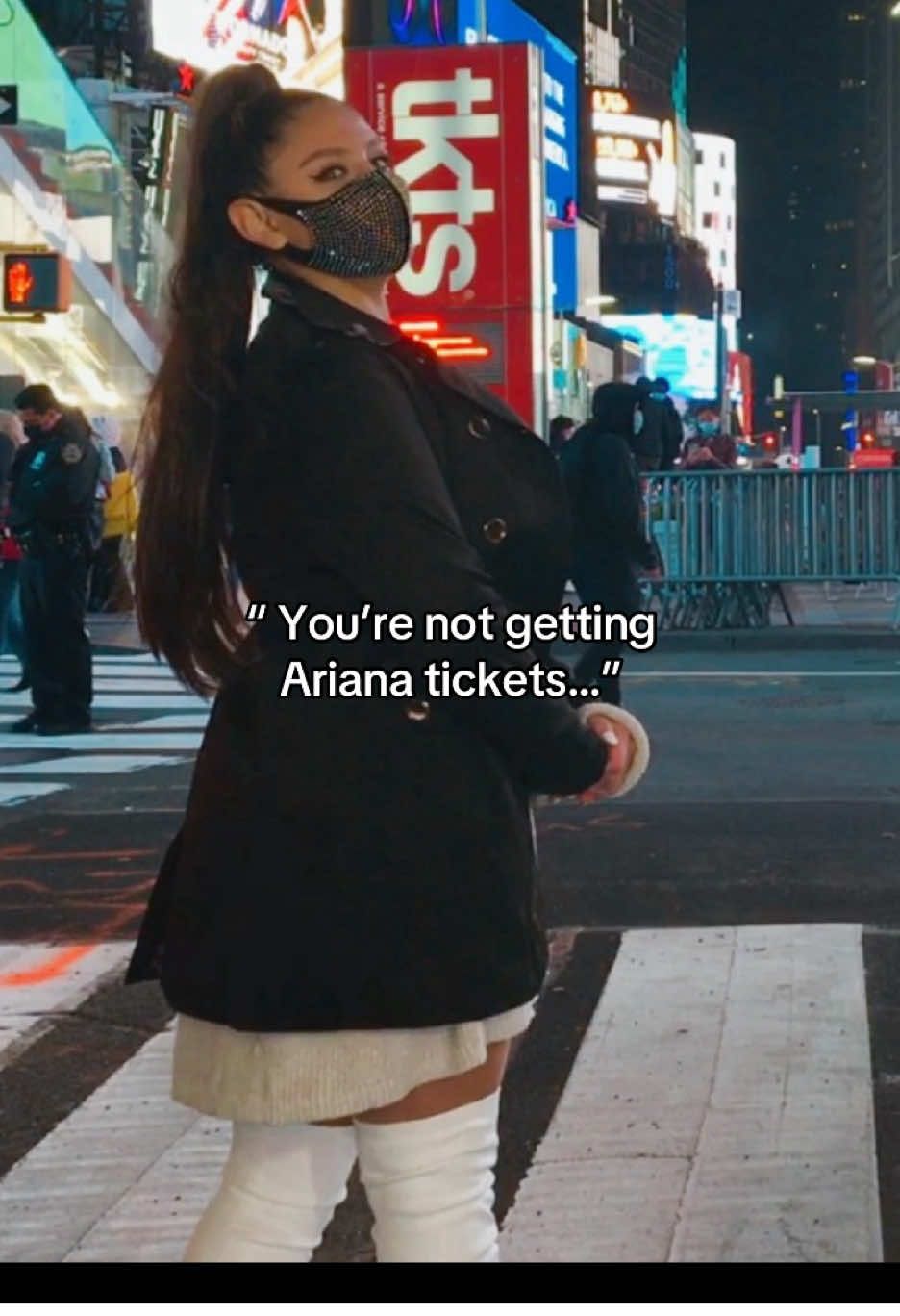 @Helen River&aacute; |-/