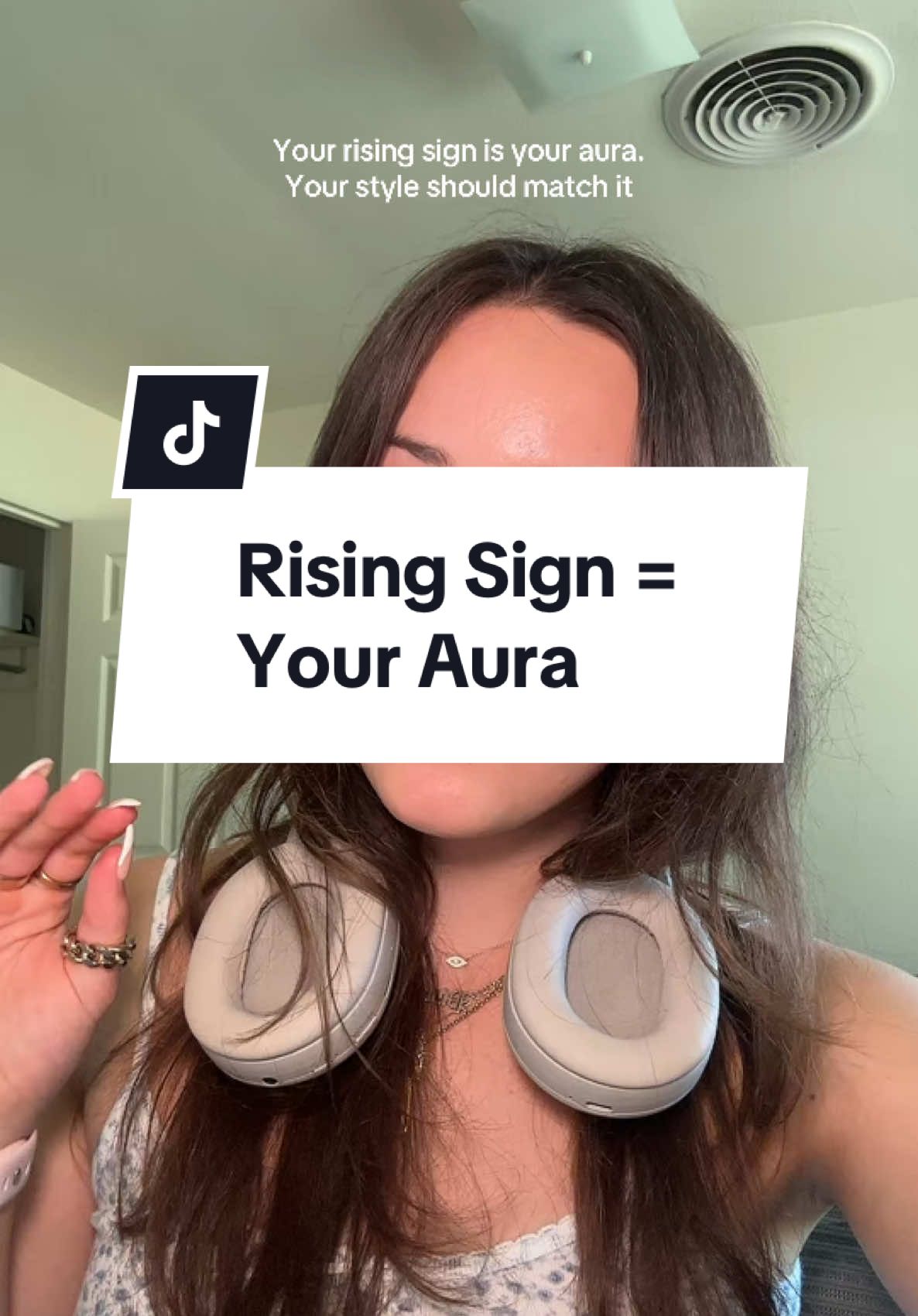@Amelie | AstroGlow Method