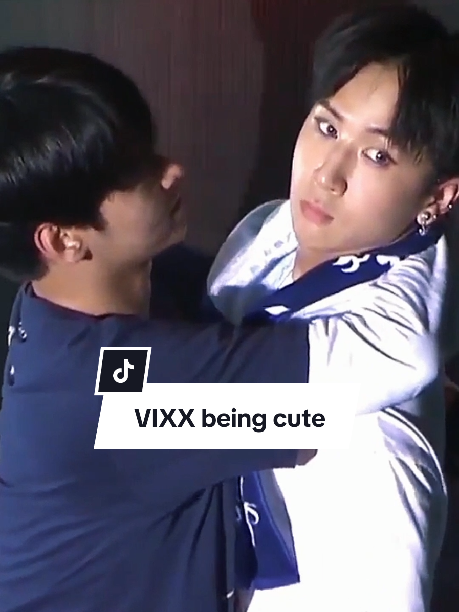 @CaroVIXX | a fan account