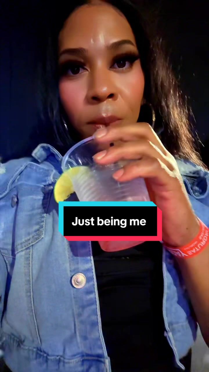 @Amirra🐝💛🌈