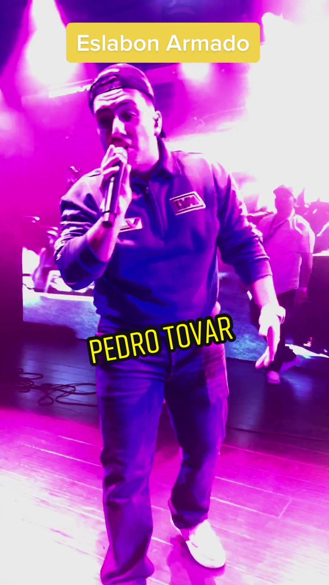 @Jaír