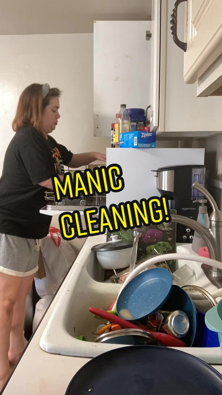 @Mama-saurus_rex