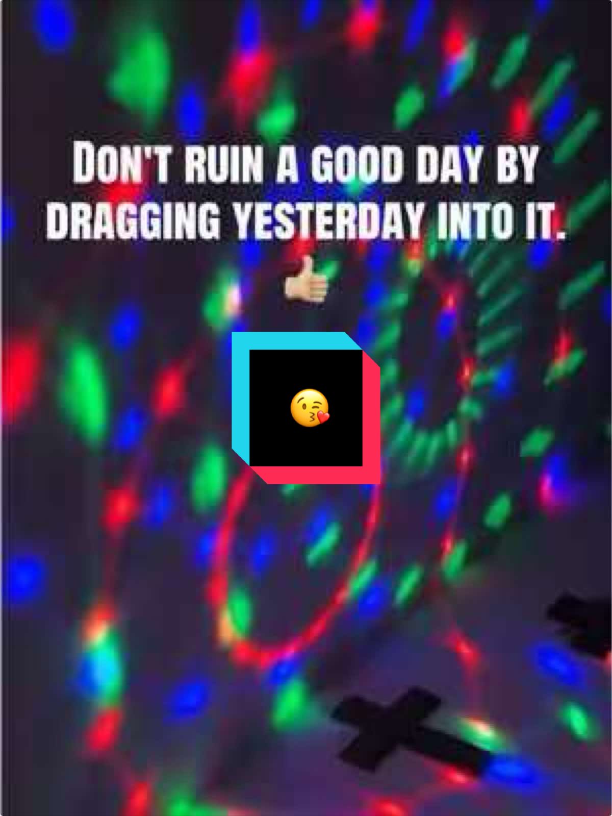 @Vicky✨