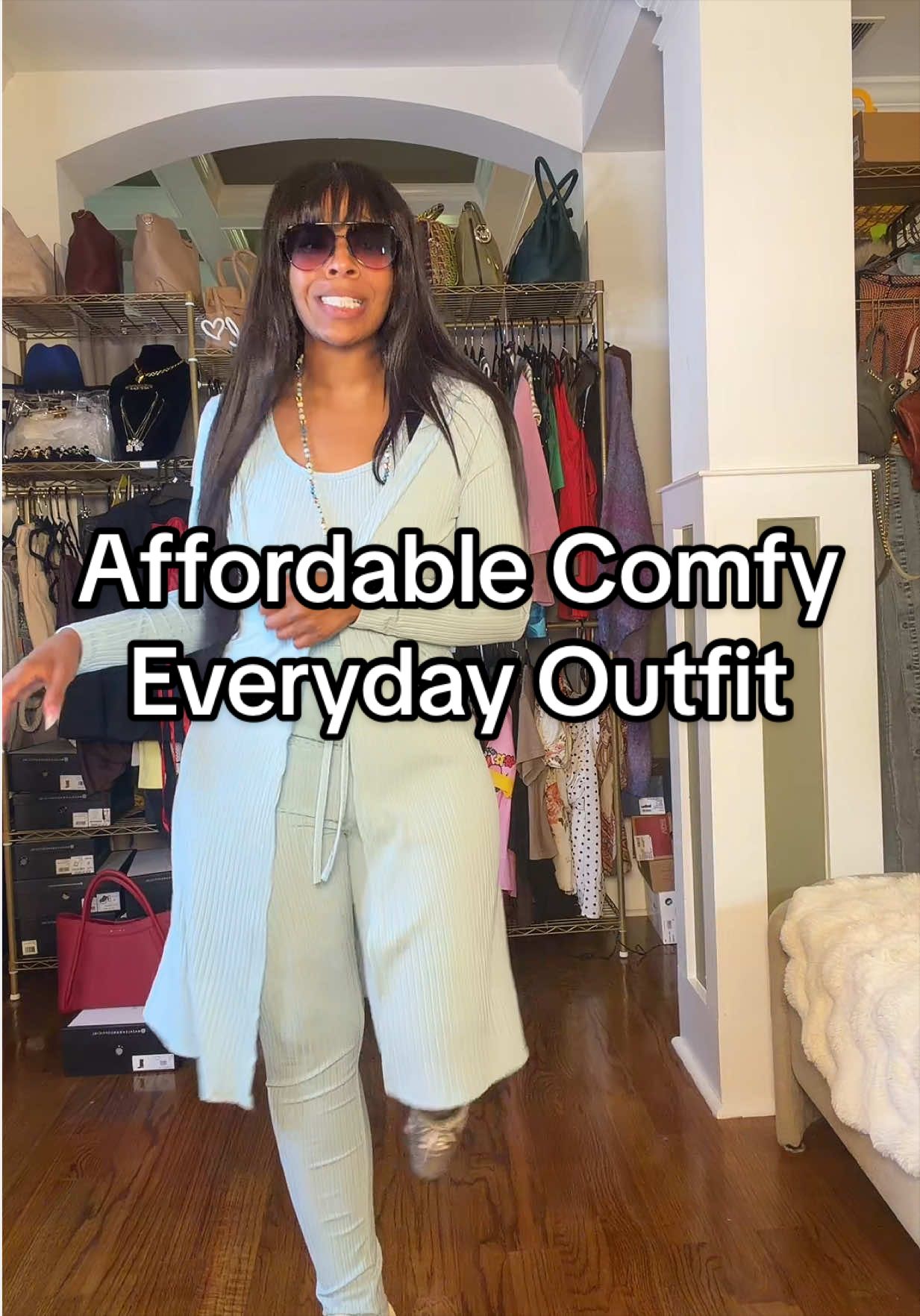 @Curlmel ๐ Fashion Finds