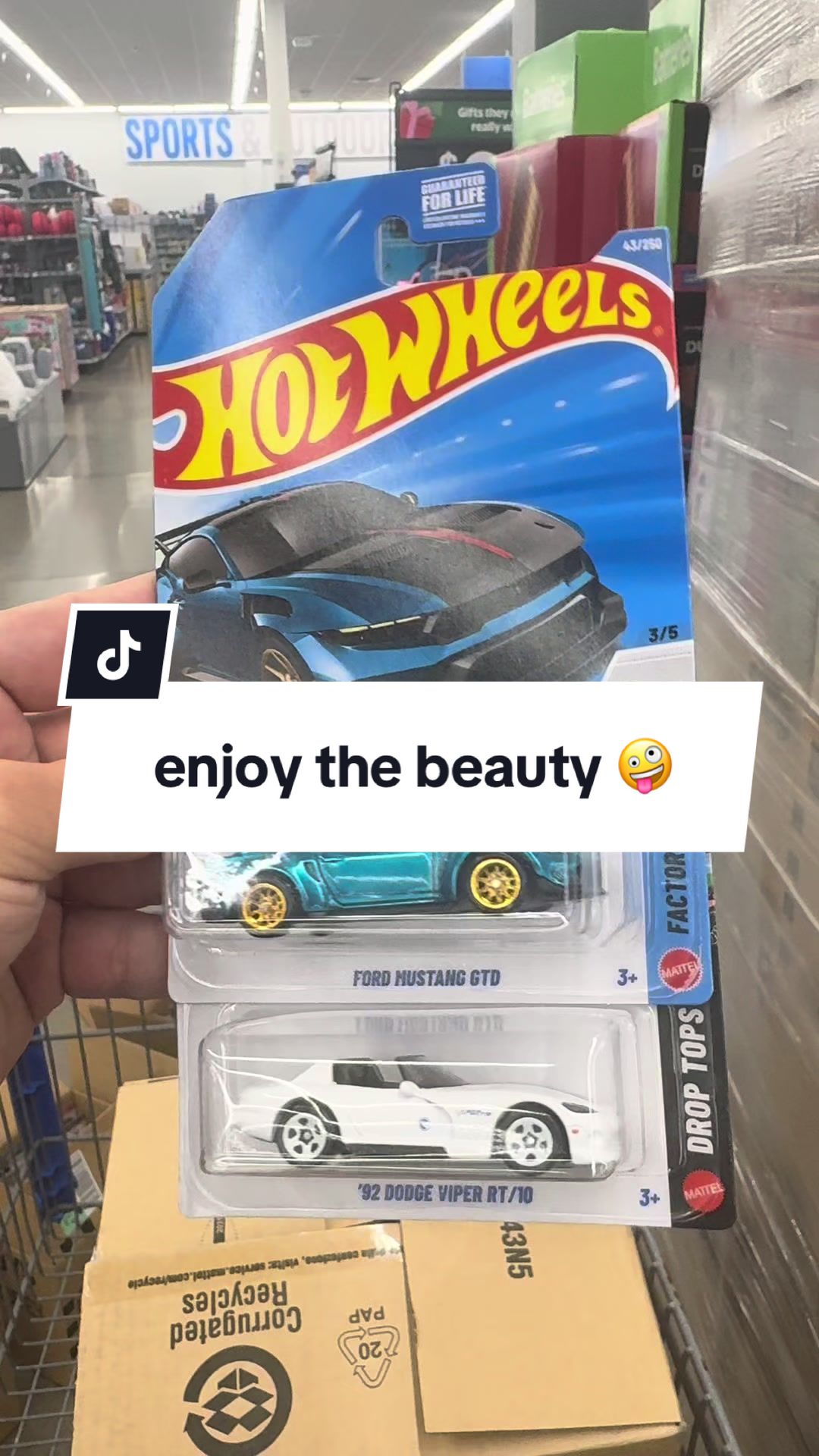 @Buckeye Diecast & Collectibles