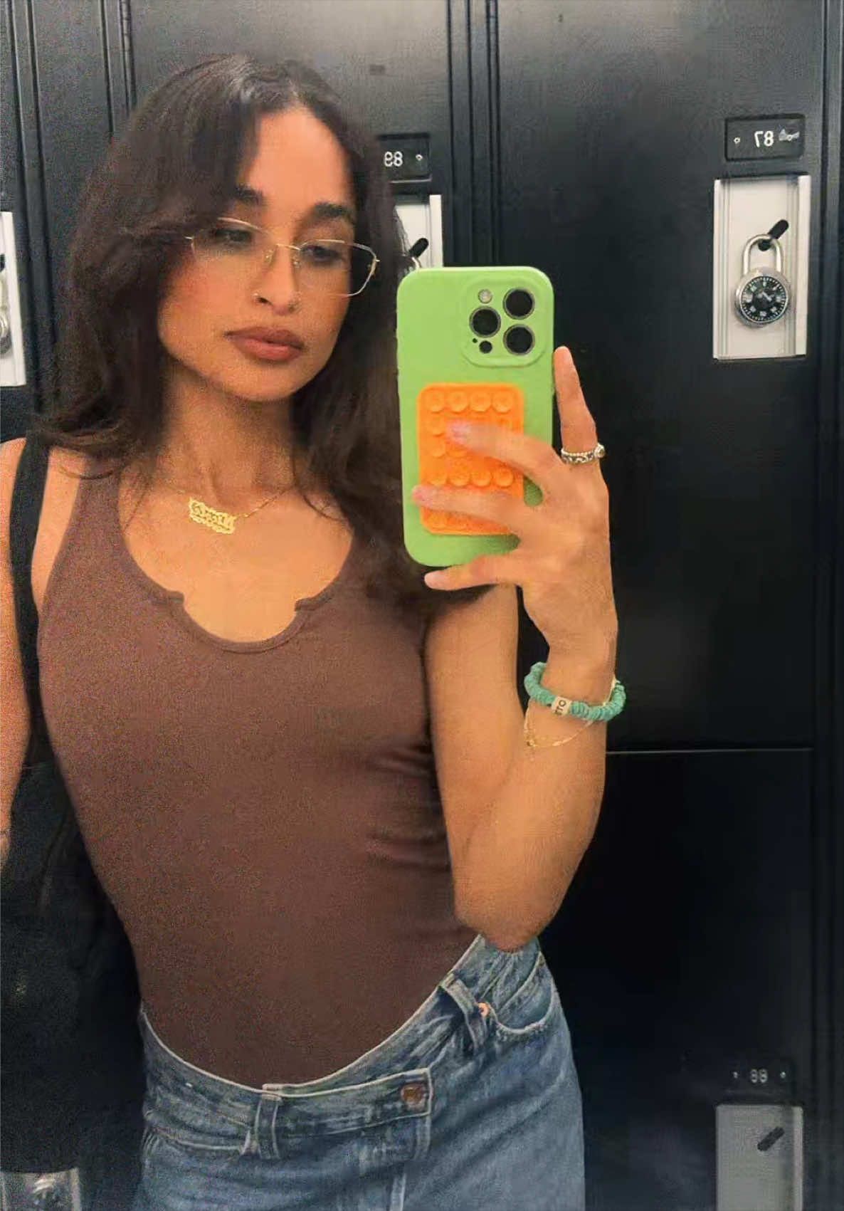 @Nikkii