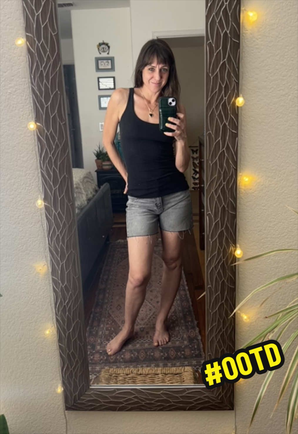 @leesa.la