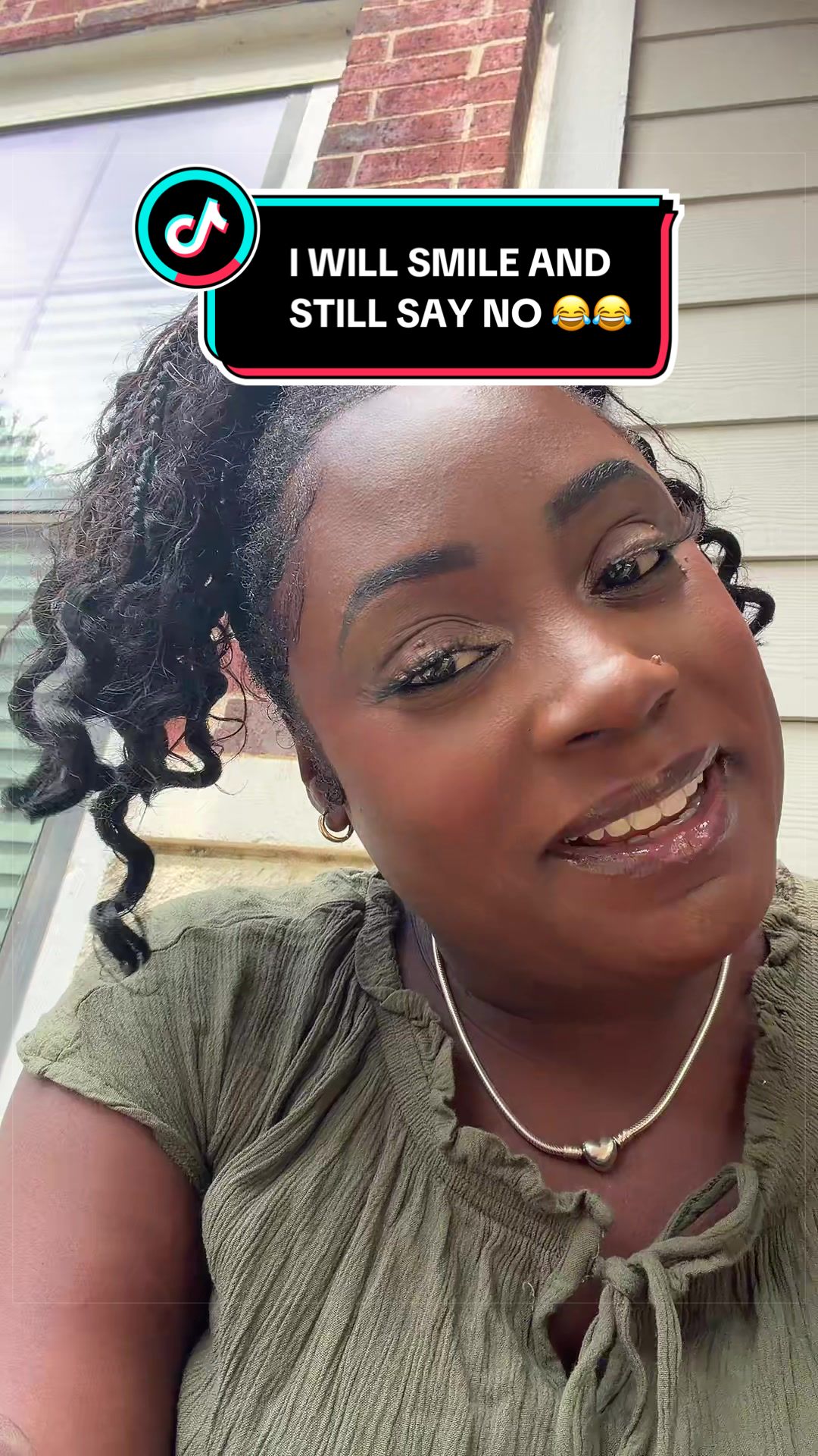 @MsTee_