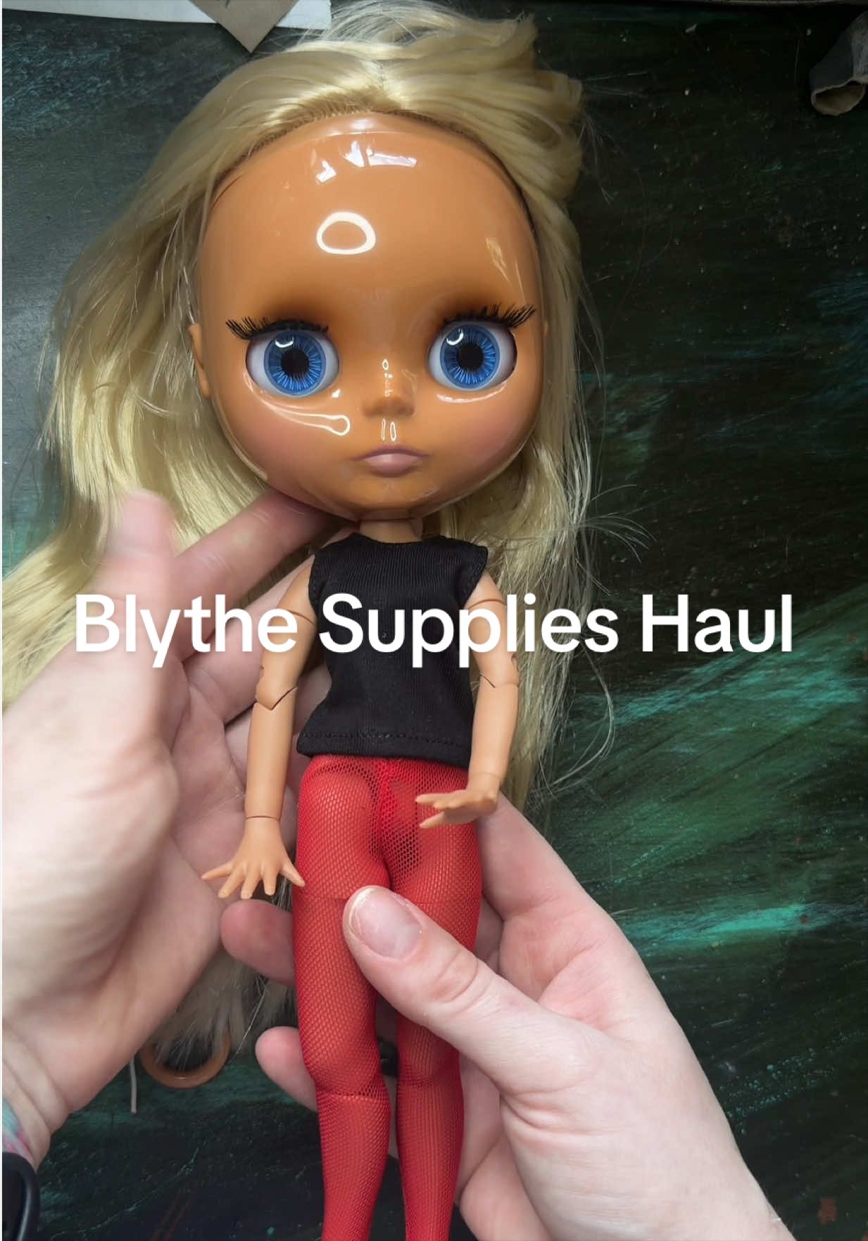 @KelseyTeneal | Blythe Customs
