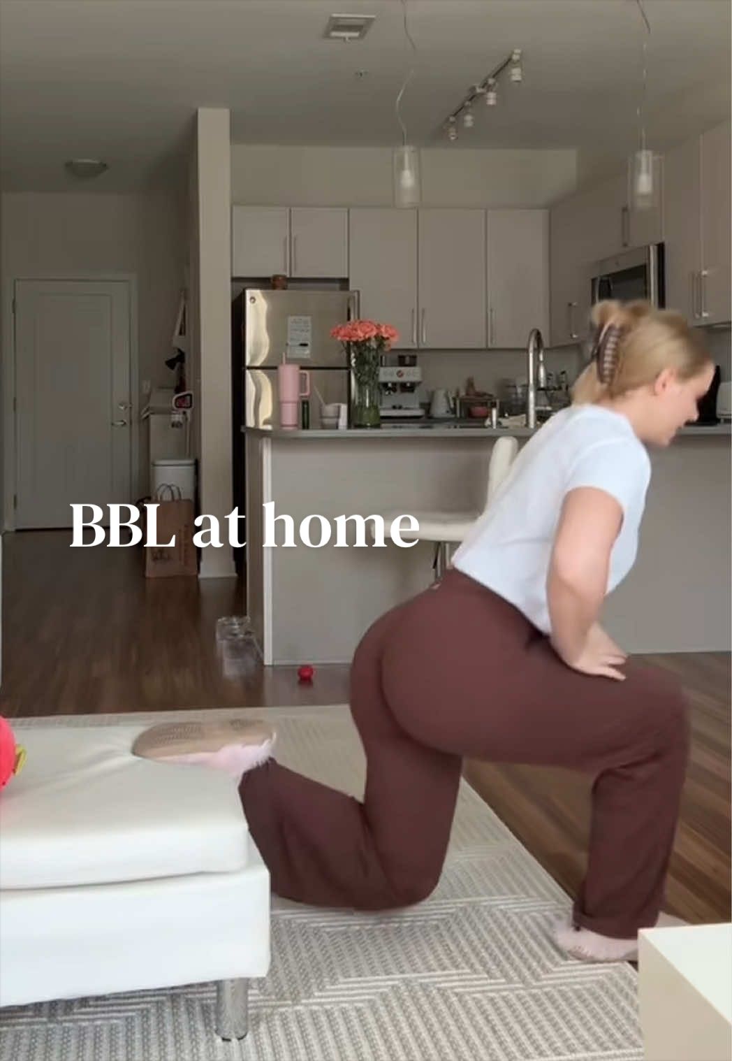 @BUILT BY LINDS