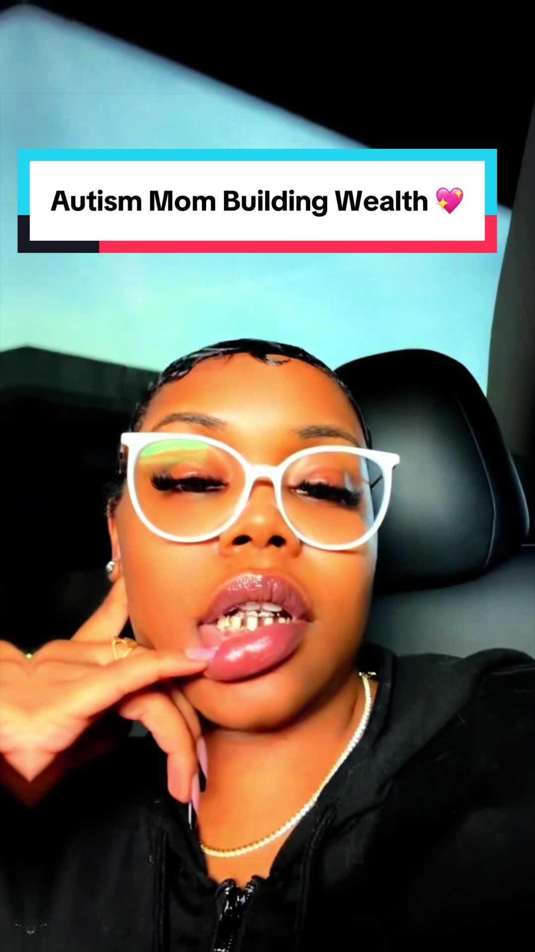 @lashes.delivered