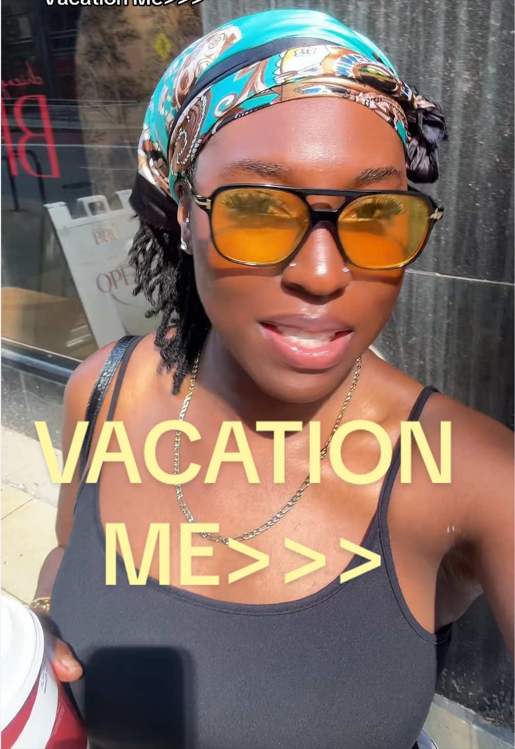 @EstherJD | Beauty Creator