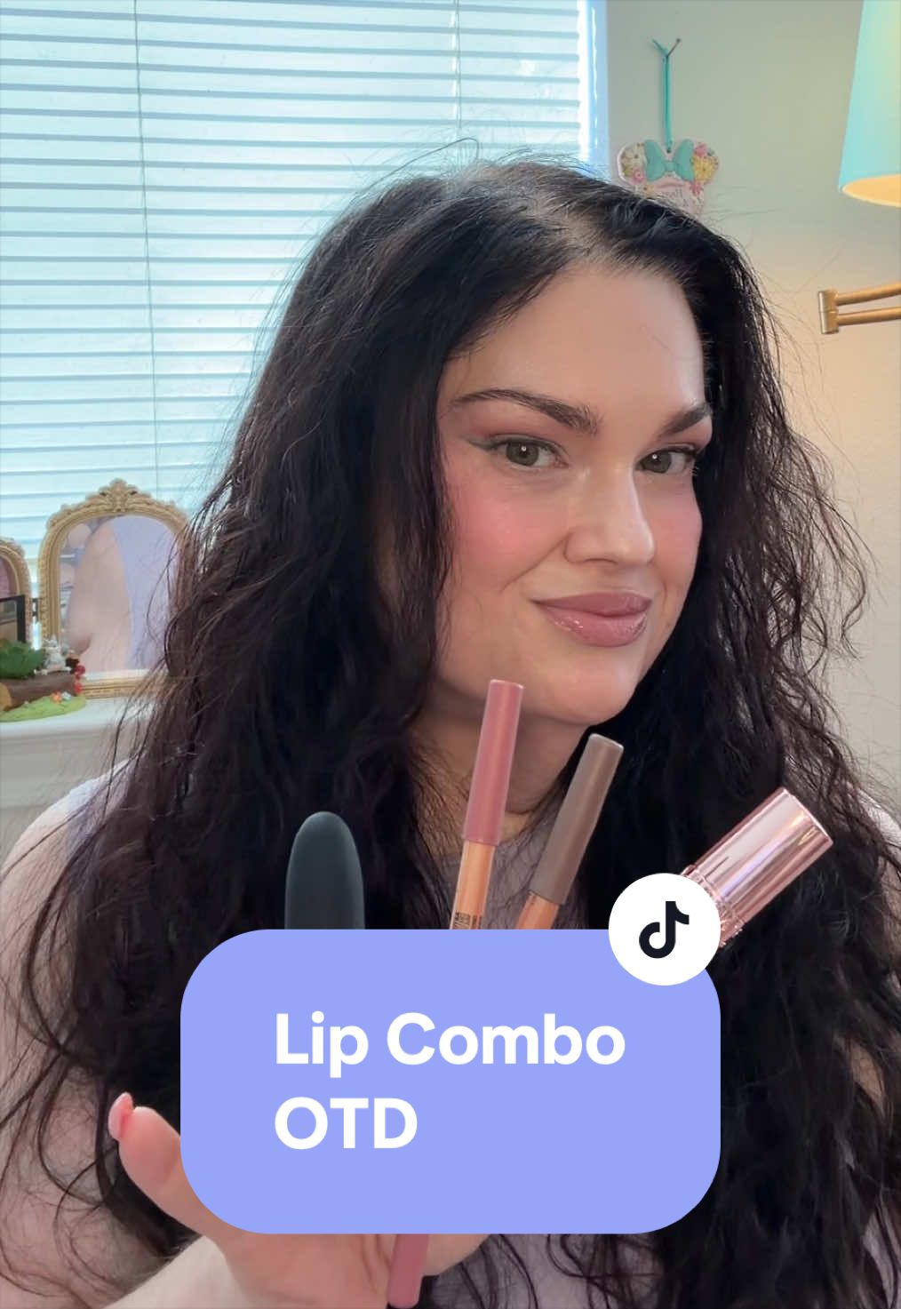 @alethasbeautyroom