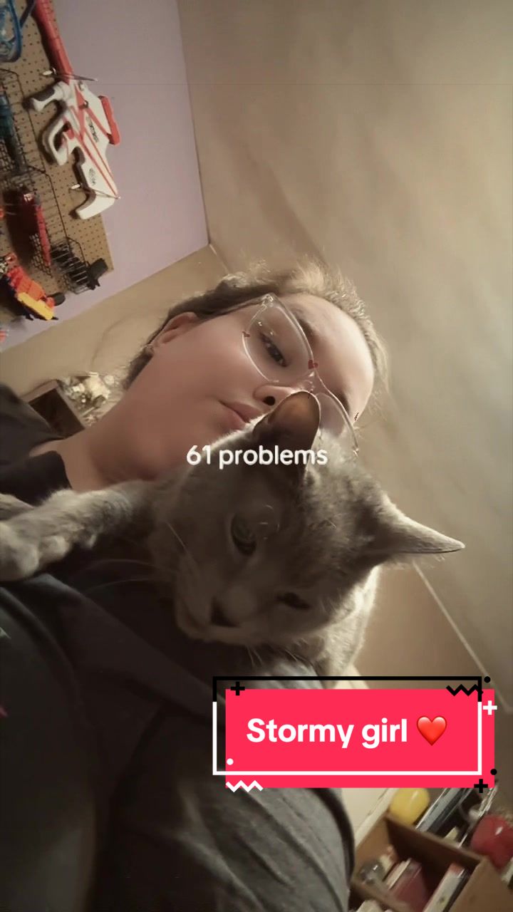 @T