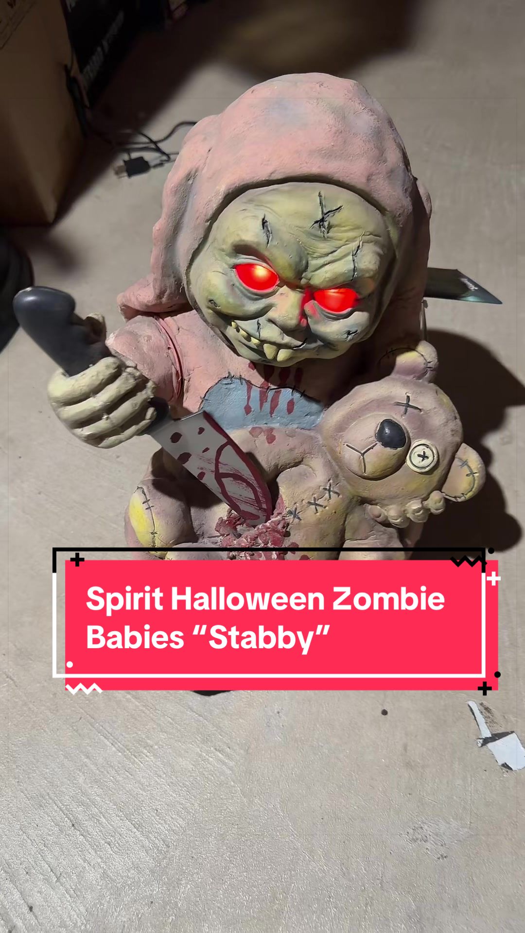 @Deezanimatronics