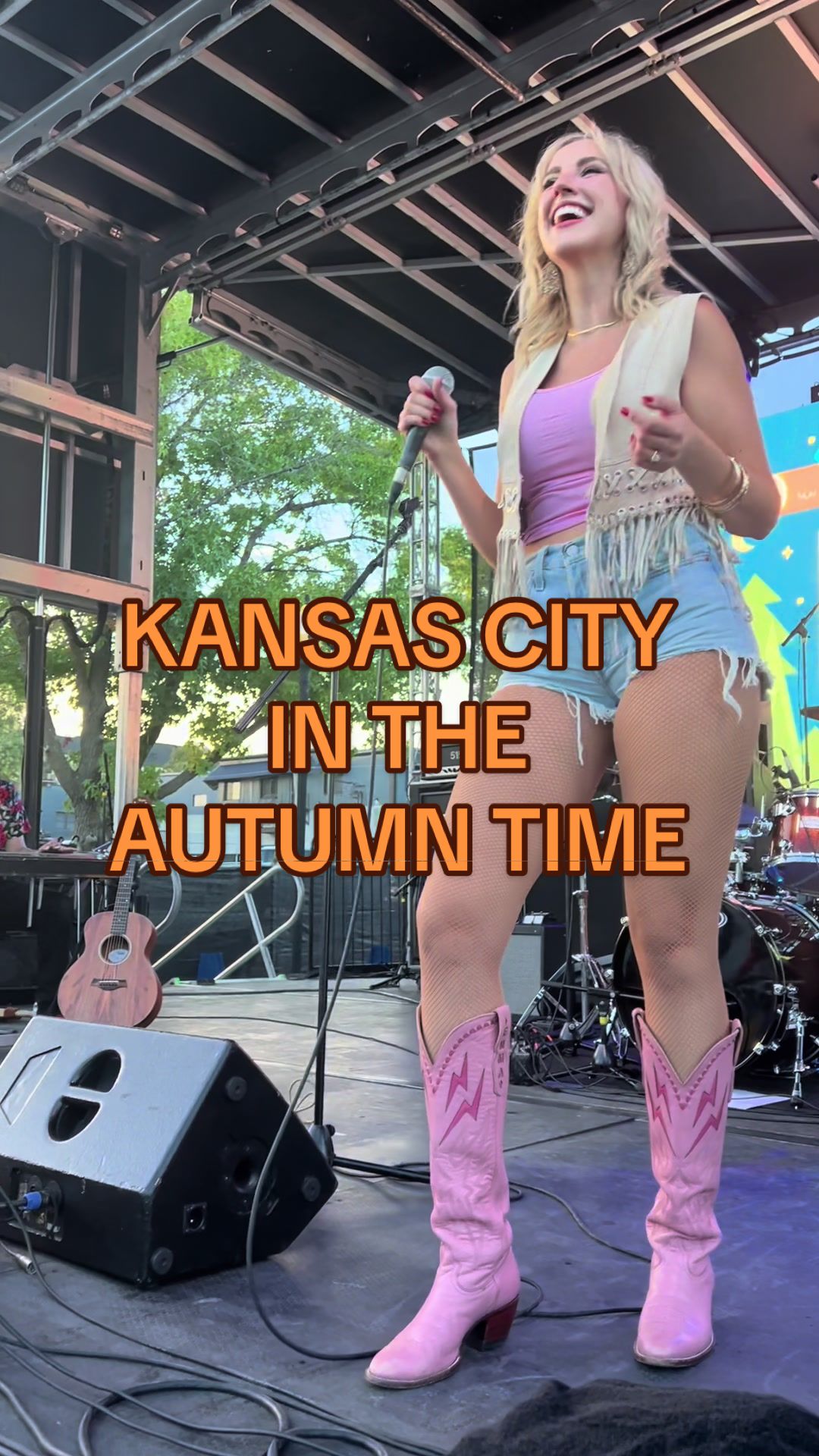 @EMMA JO 🎀 COUNTRY SINGER