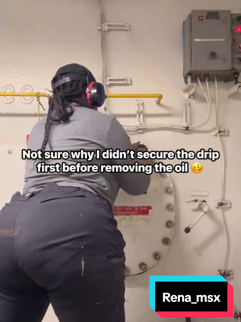 @Rena