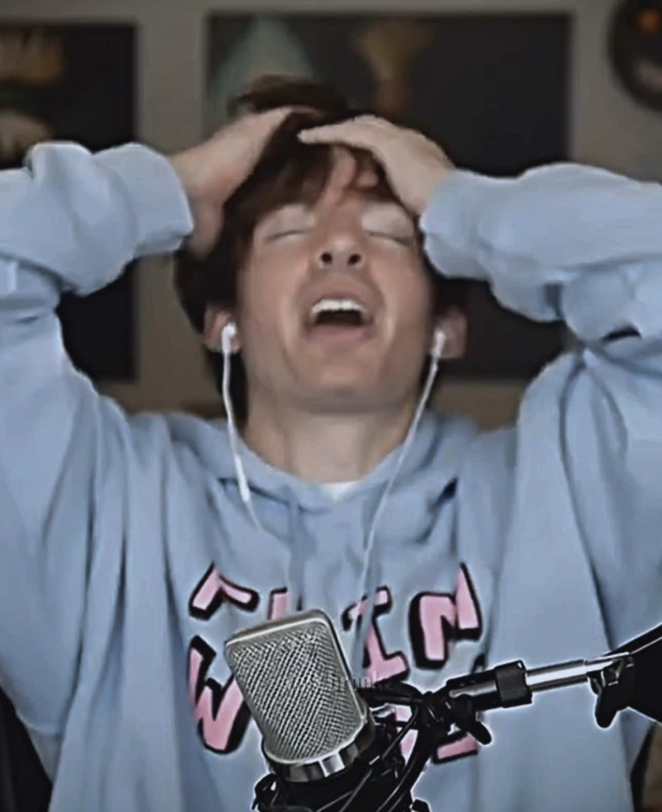 @๐๐น๐ต๐ป๐ซ๐ป๐ธ๐ฌ๐ด๐๐ฆ