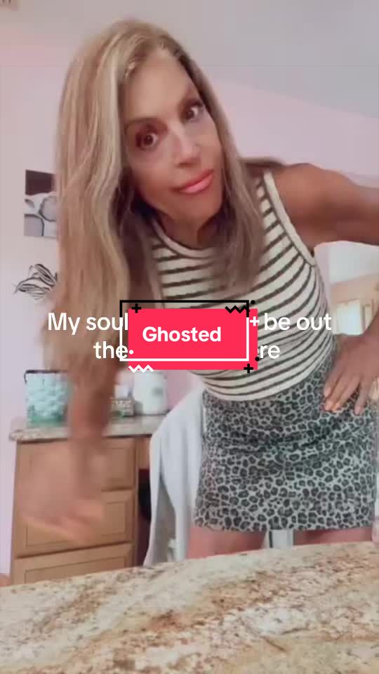 @robynfromjersey