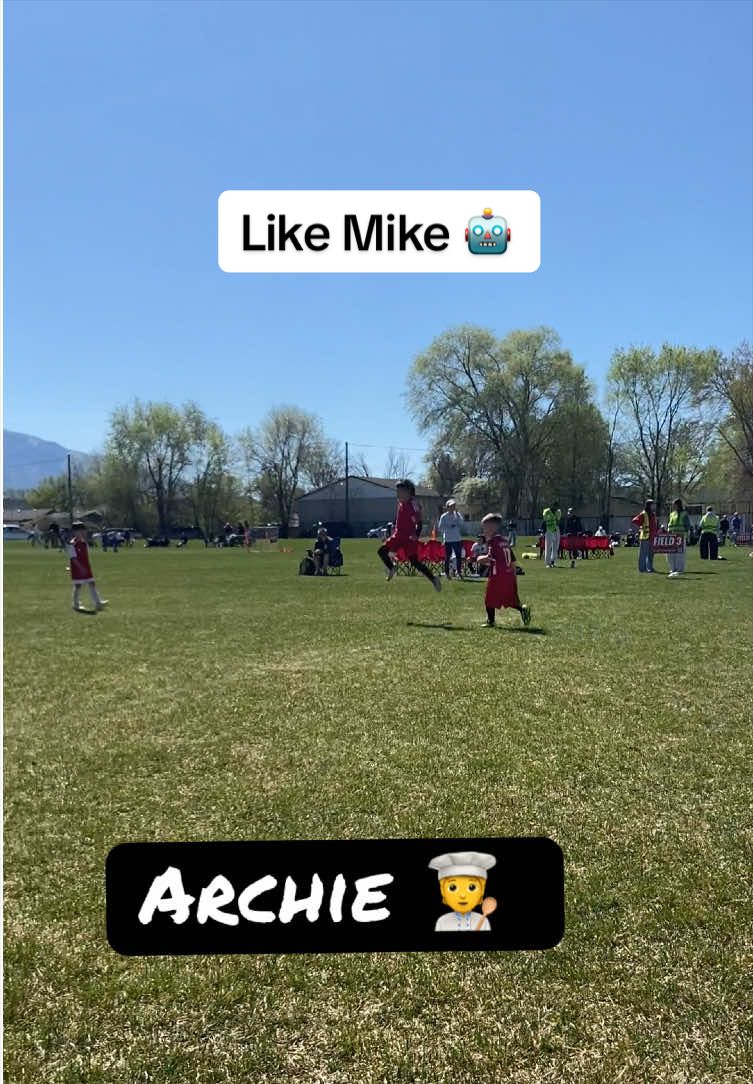@Baby Soccer prodigy ⚽️