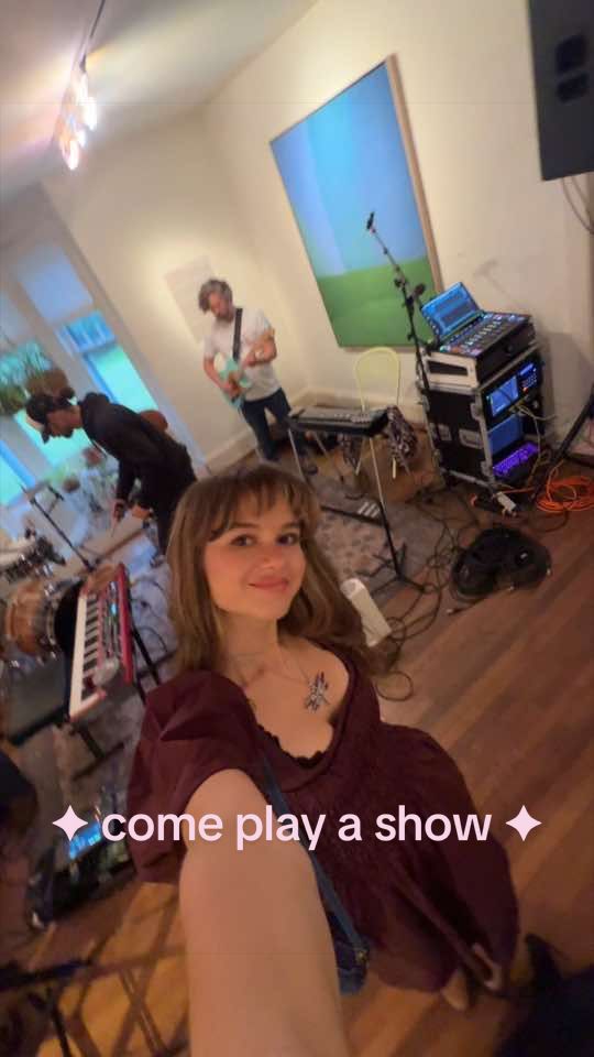 @linamaxine