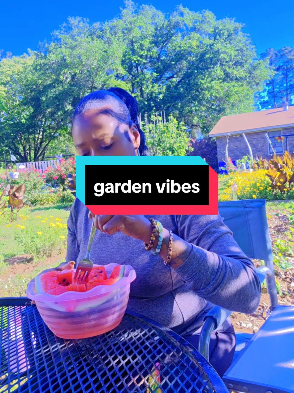 @Meakahomestead_00
