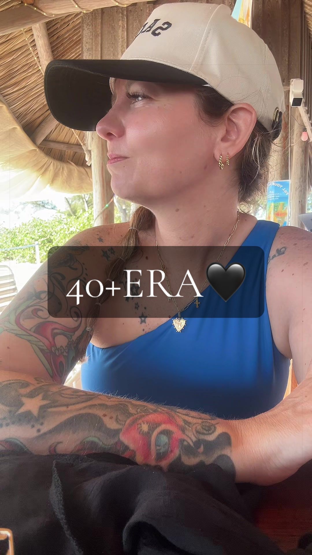 @DeeHive🖤| 40+ ERA