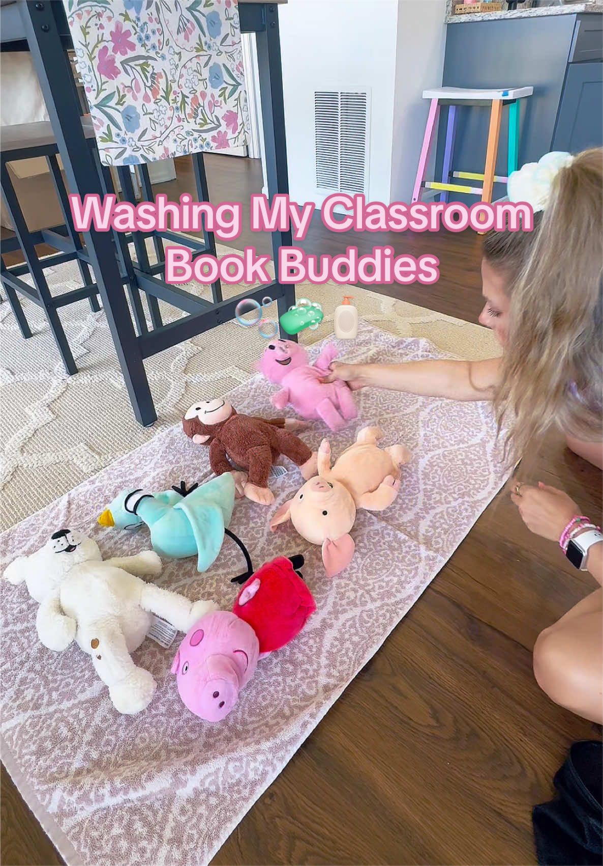 @MissFirstieFun 🎀✏️