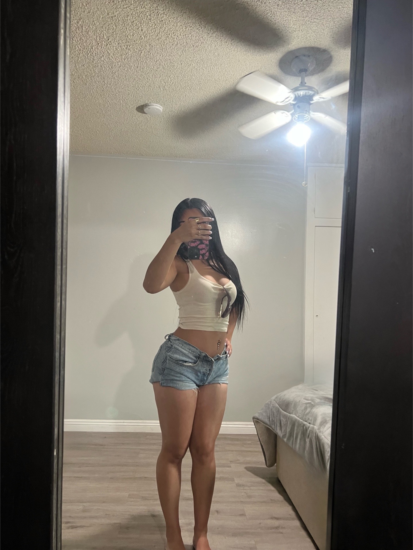 @🌍