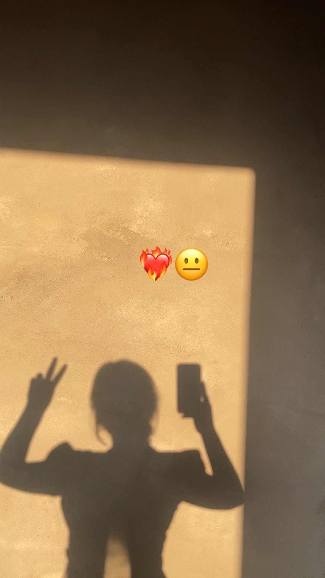 @D😍