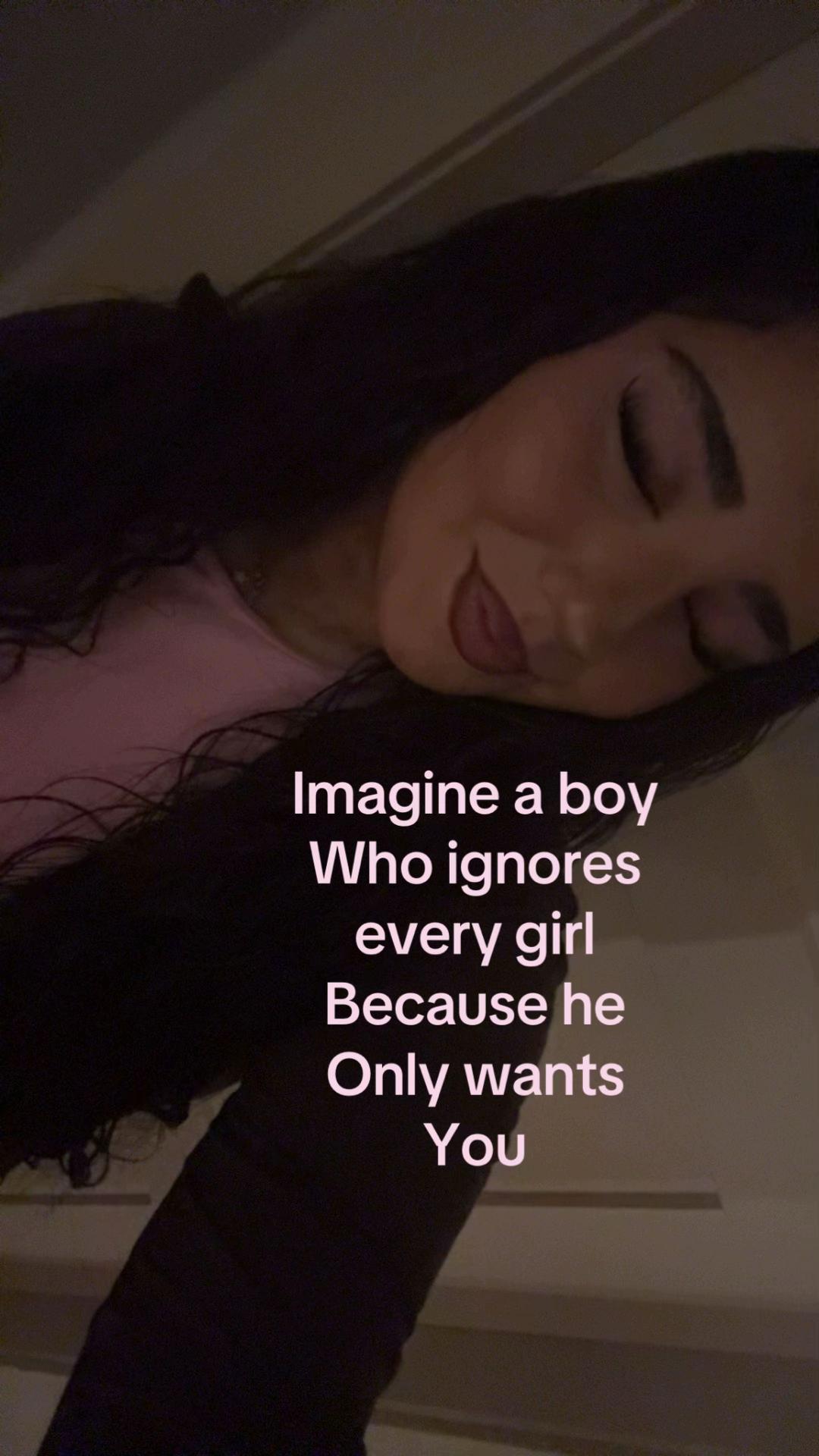 @𝑬