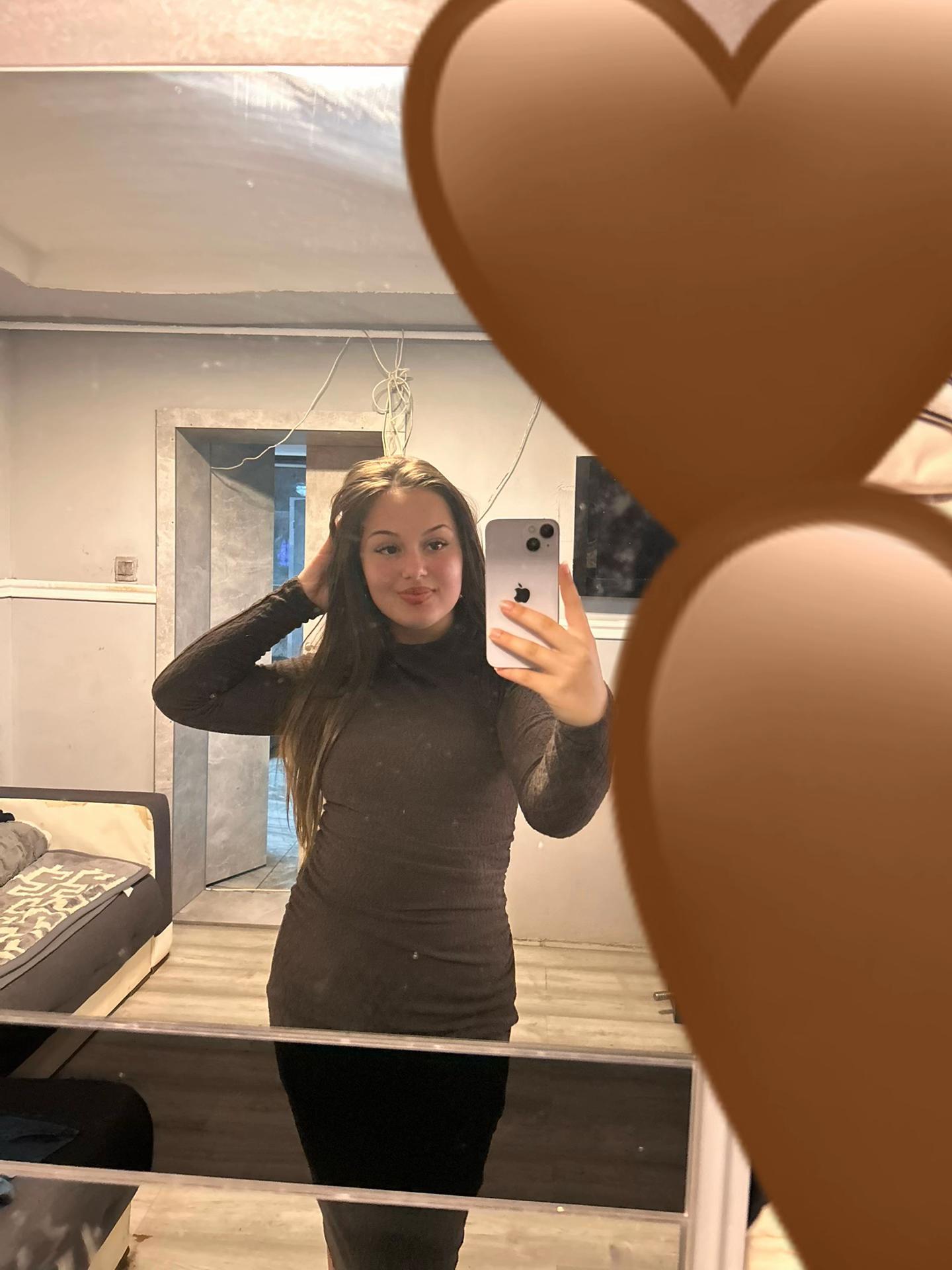 @🤍⚜️𝐇𝐞𝐧𝐫𝐢𝐞𝐭𝐭𝐚⚜️🤍