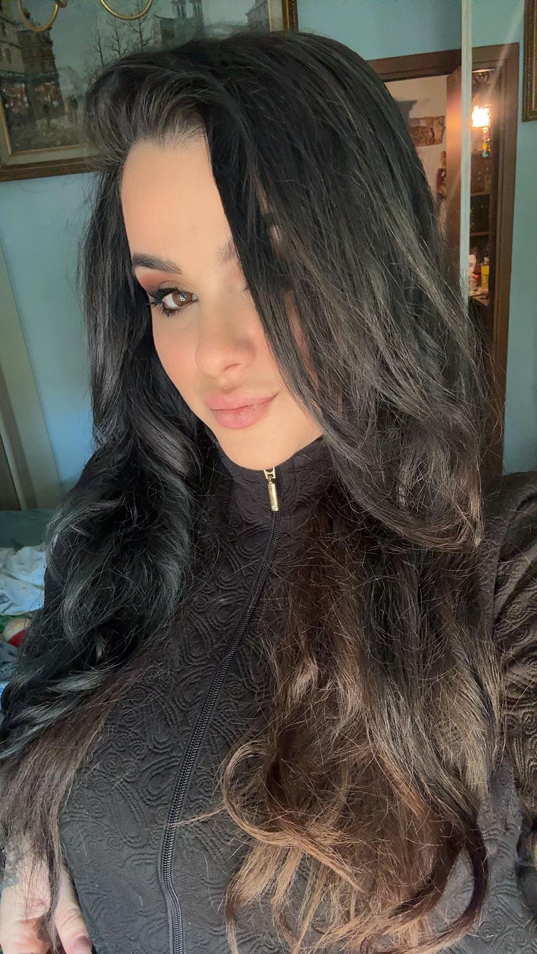 @✨🖤Lela🖤✨