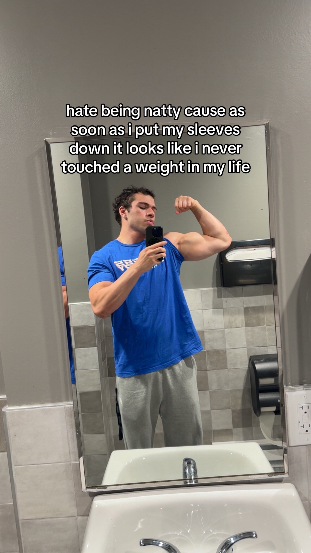 @dommydarko