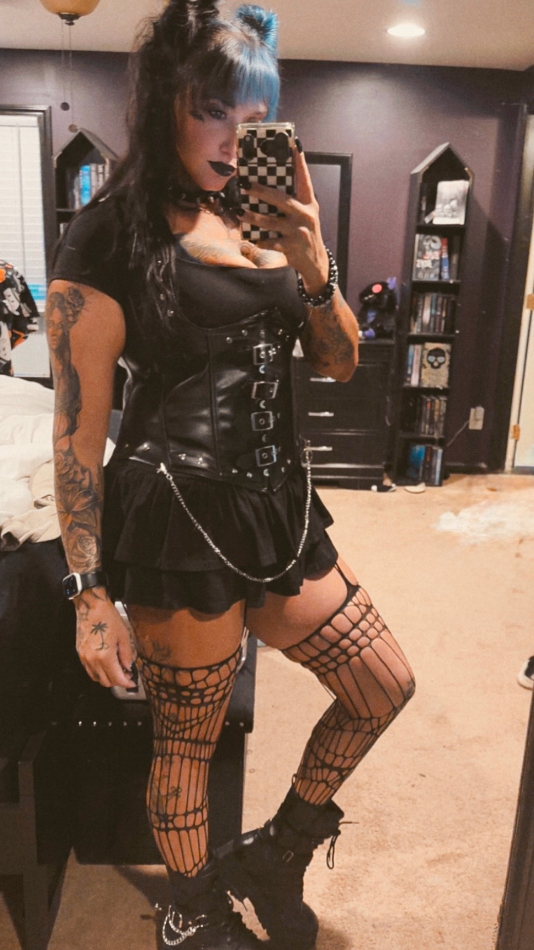 @Ninja.girl🦇🖤🥀