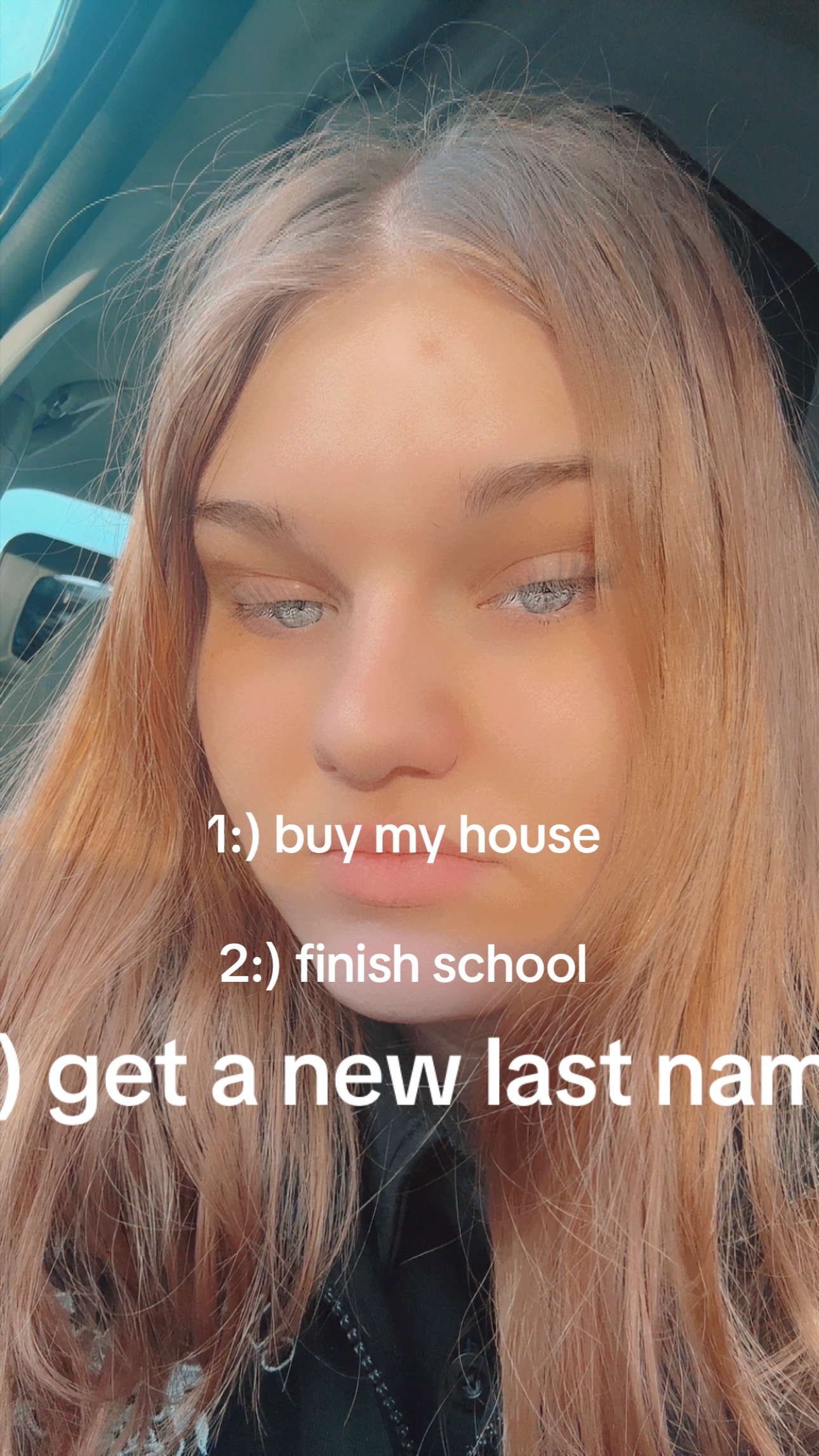 @stephaniehoutz