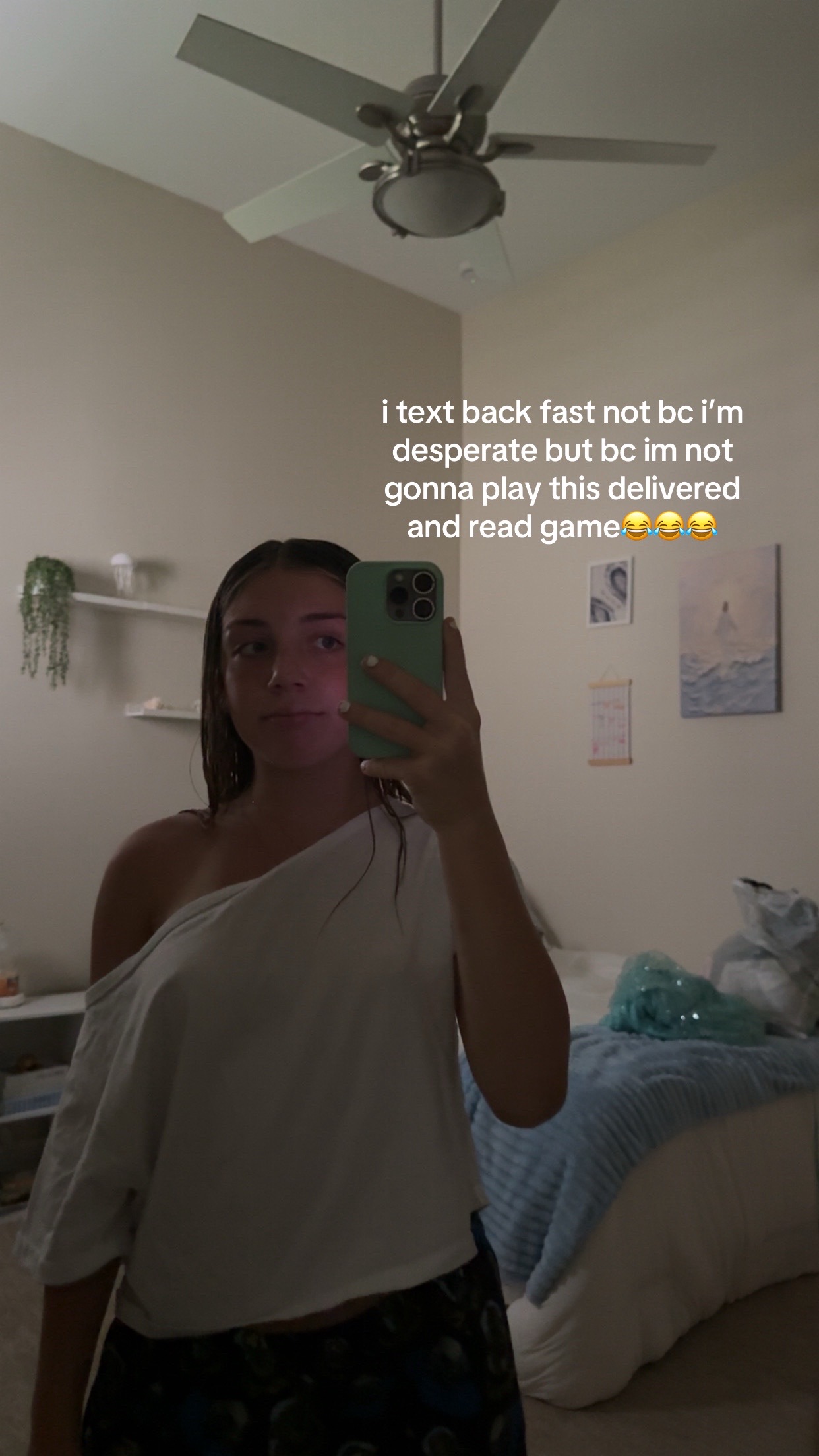 @???