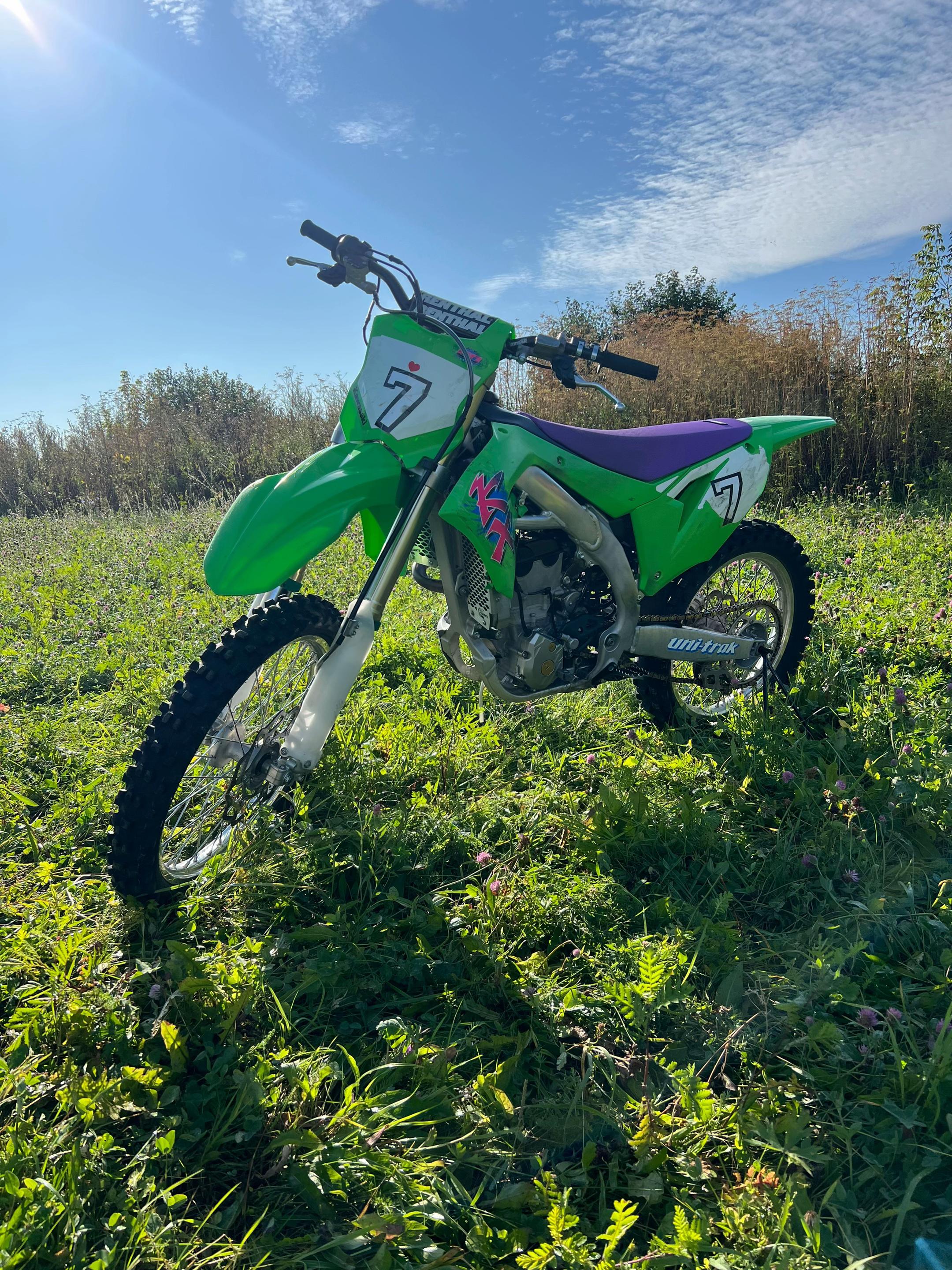 @Kawasaki_7_MX