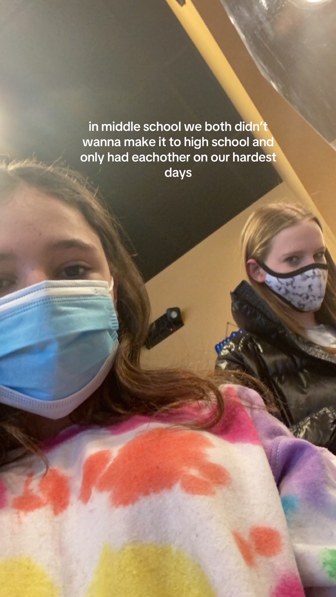 @bella